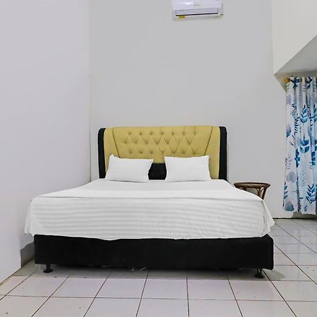 Bangko Oyo 92484 Wisma Permata Syariah מראה חיצוני תמונה
