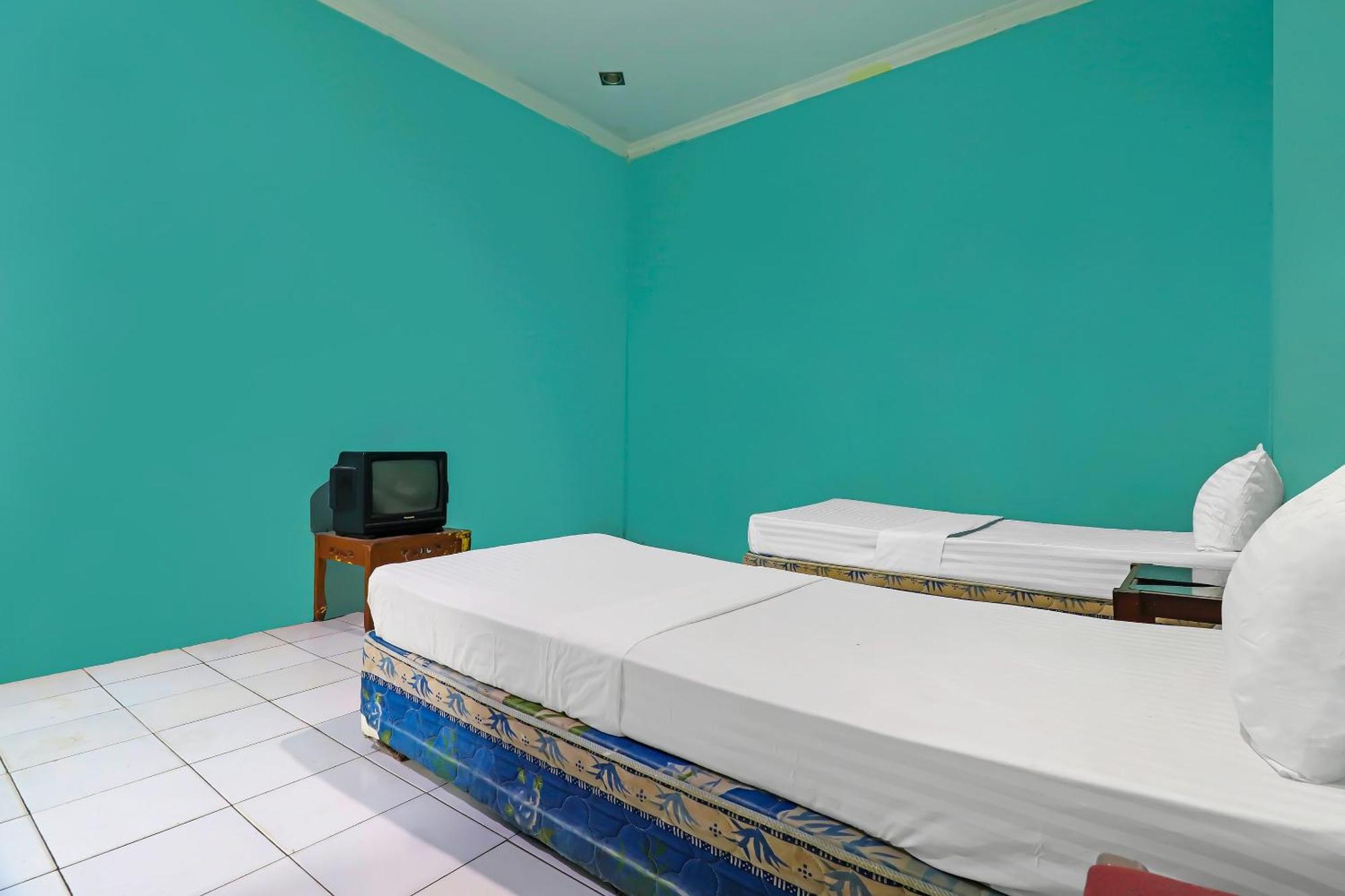 Bangko Oyo 92484 Wisma Permata Syariah מראה חיצוני תמונה