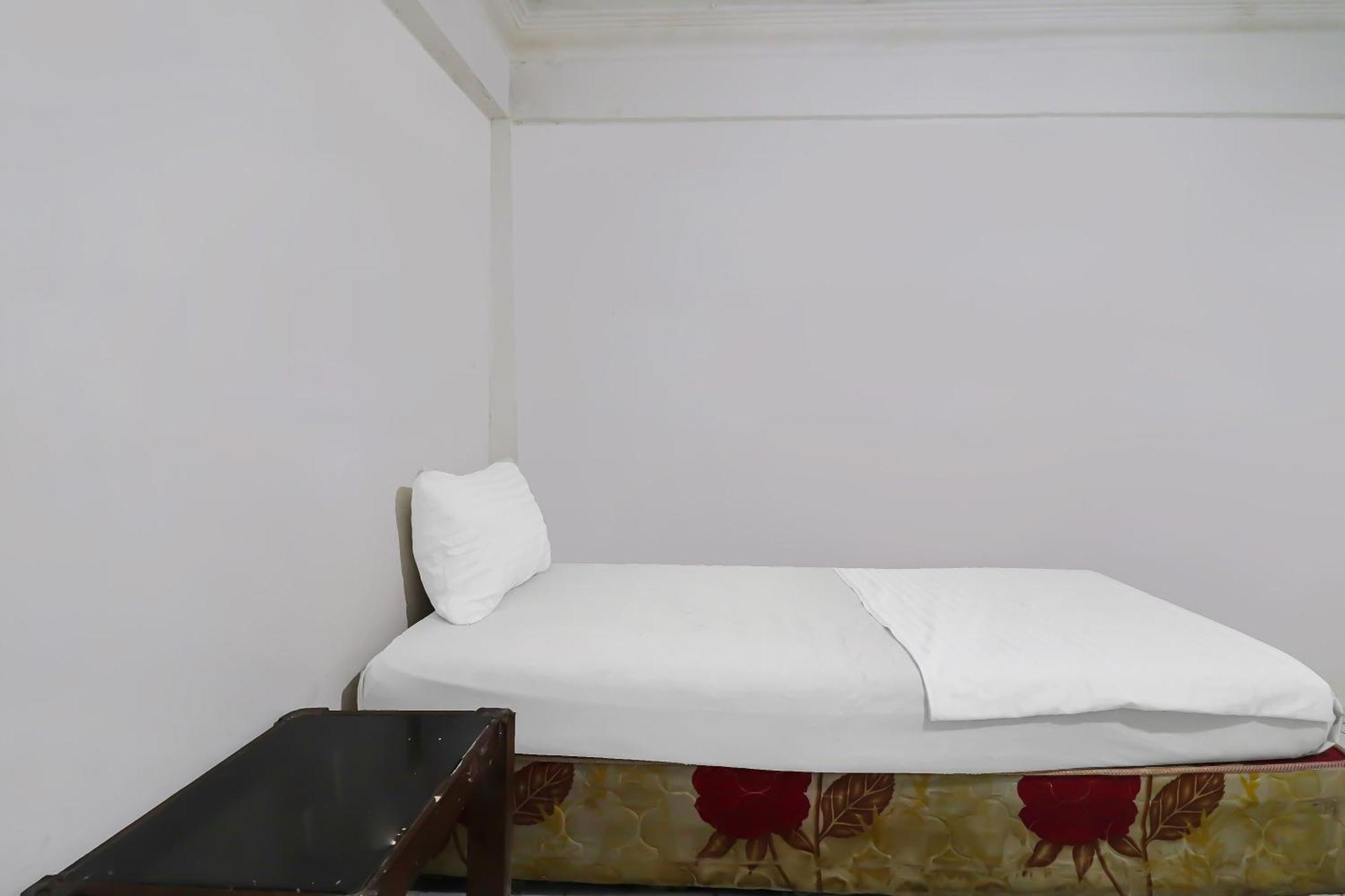 Bangko Oyo 92484 Wisma Permata Syariah מראה חיצוני תמונה