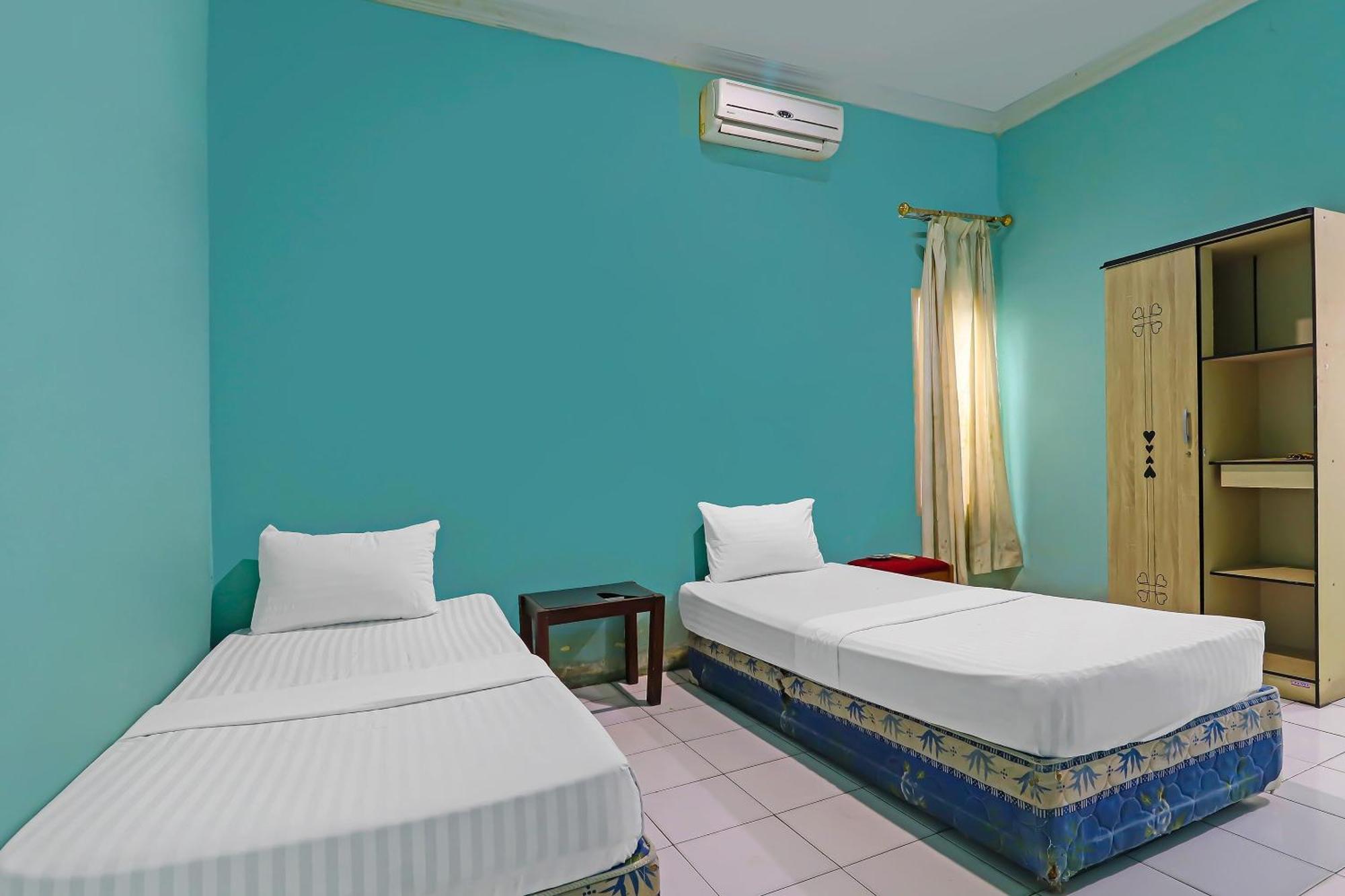 Bangko Oyo 92484 Wisma Permata Syariah מראה חיצוני תמונה