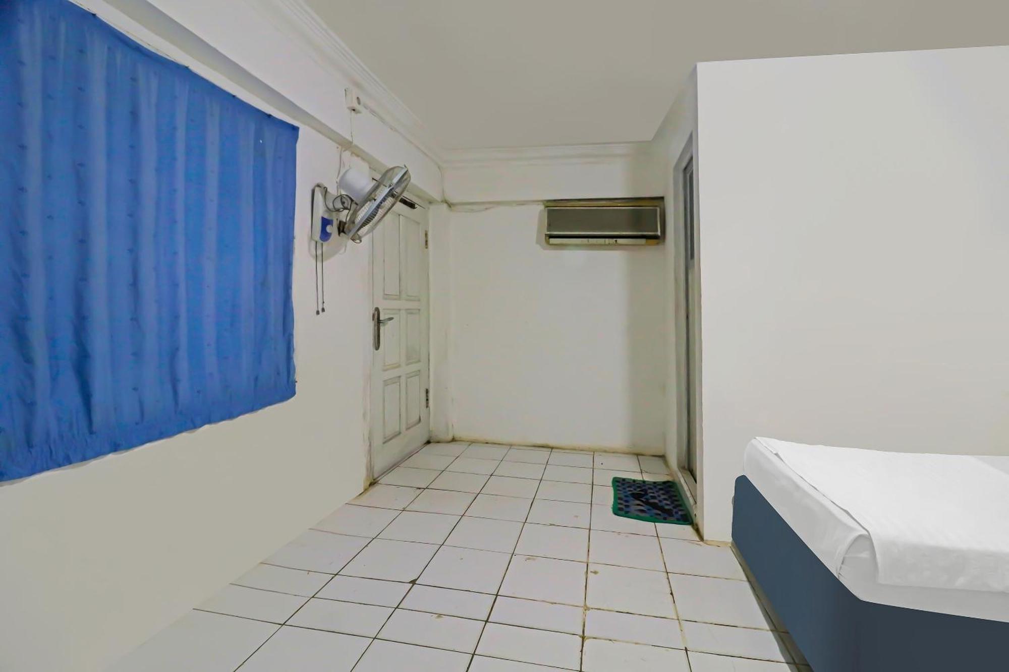 Bangko Oyo 92484 Wisma Permata Syariah מראה חיצוני תמונה