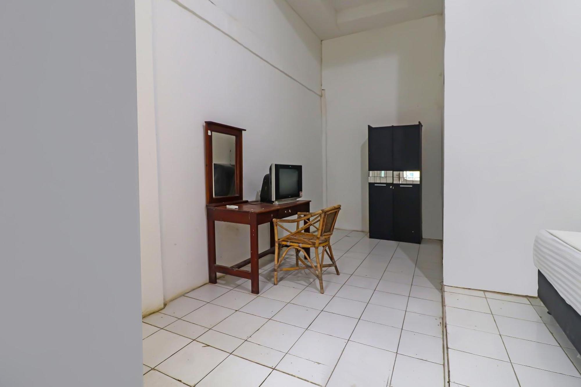 Bangko Oyo 92484 Wisma Permata Syariah מראה חיצוני תמונה