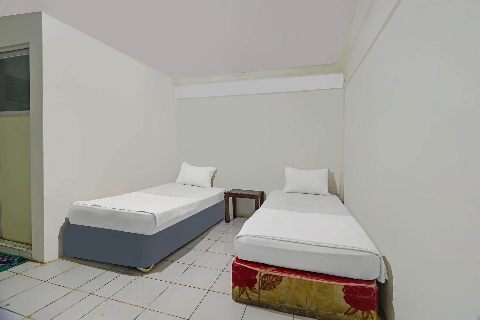 Bangko Oyo 92484 Wisma Permata Syariah מראה חיצוני תמונה