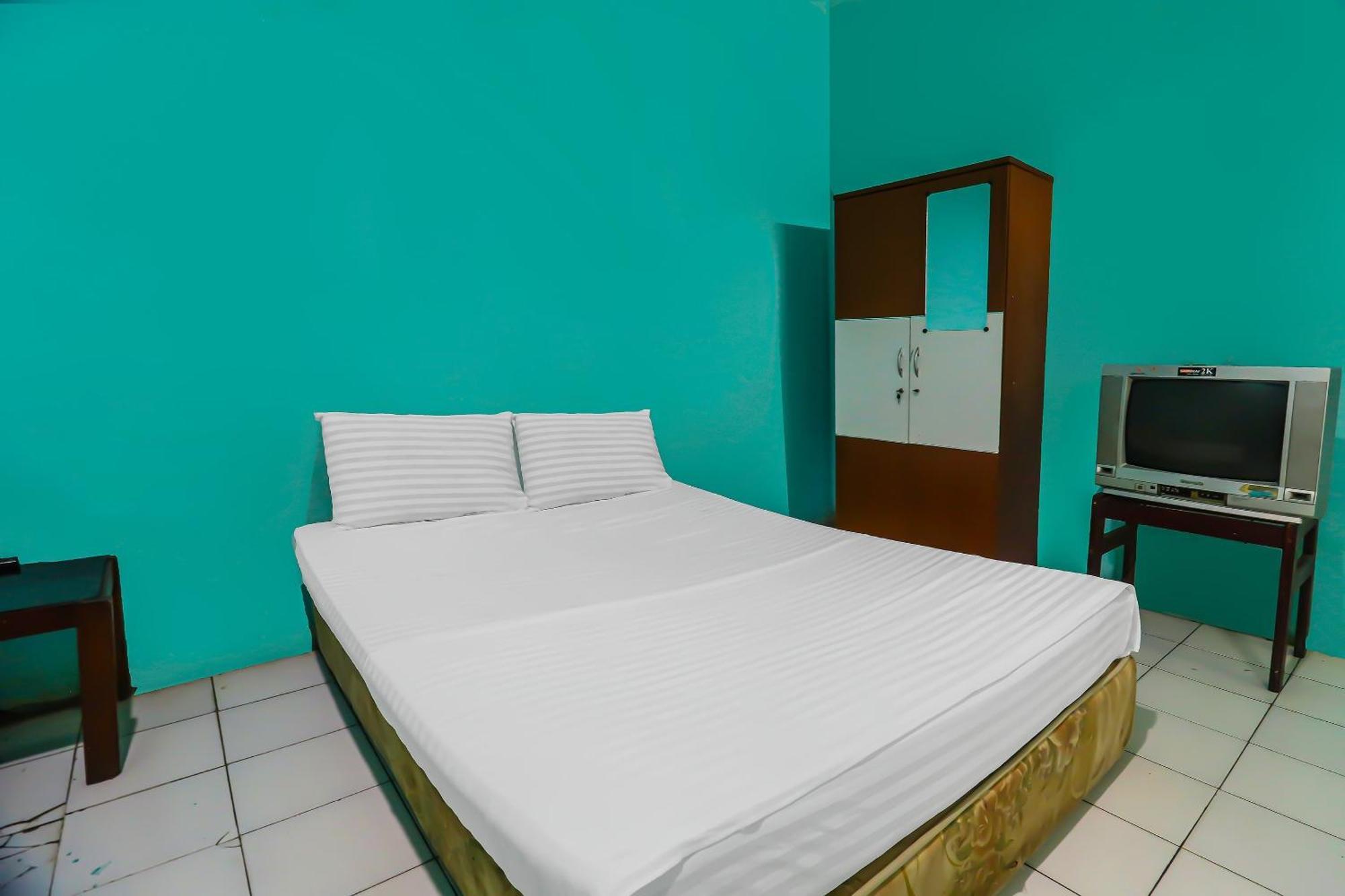 Bangko Oyo 92484 Wisma Permata Syariah מראה חיצוני תמונה