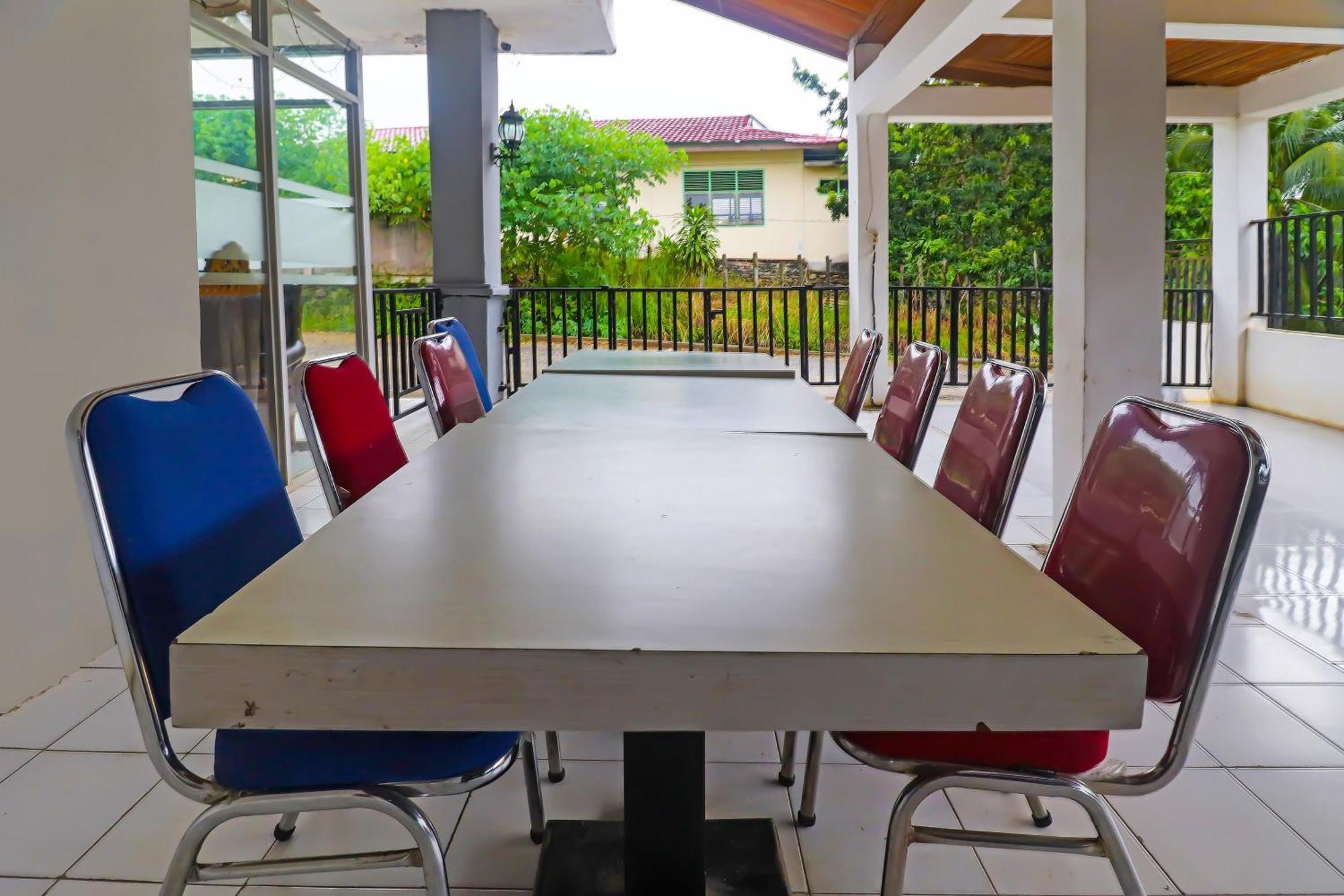 Bangko Oyo 92484 Wisma Permata Syariah מראה חיצוני תמונה